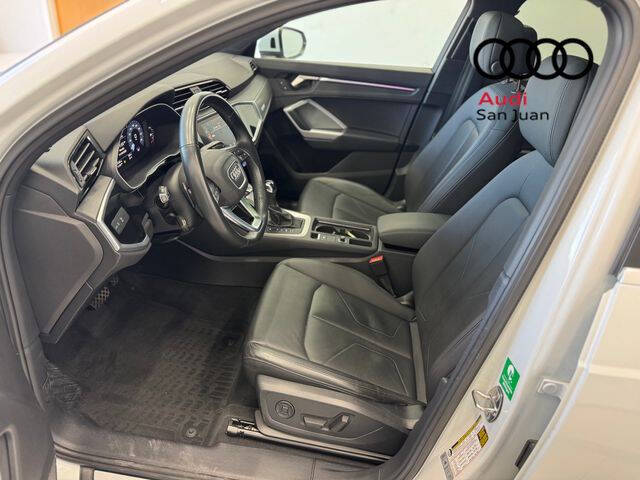 2022 Audi Q3 quattro S line Prem Plus 45 TFSI