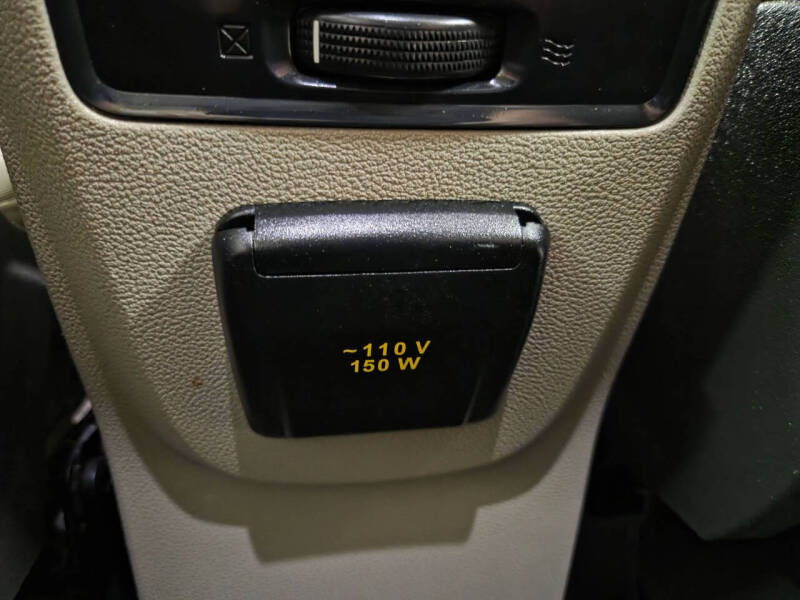 2017 Ford C-MAX Hybrid SE