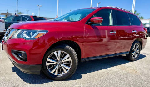 2018 Nissan Pathfinder SV