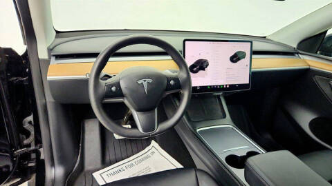 2023 Tesla Model Y Performance
