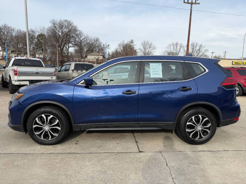 2017 Nissan Rogue S