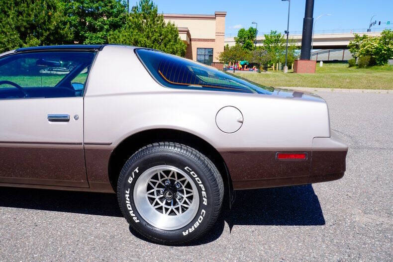 1984 Pontiac Firebird