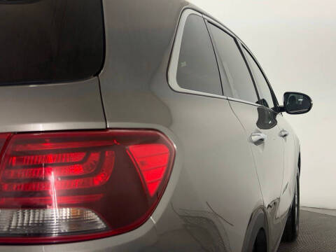 2019 Kia Sorento LX V6