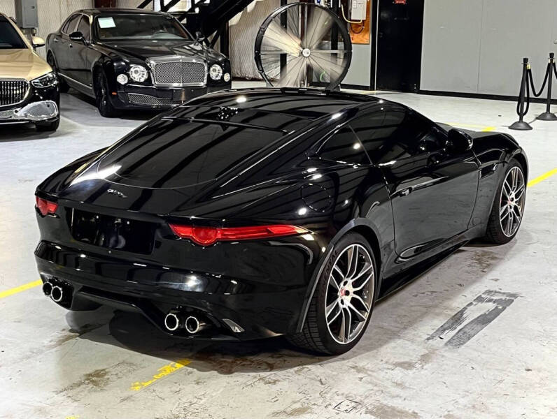 2015 Jaguar F-TYPE R