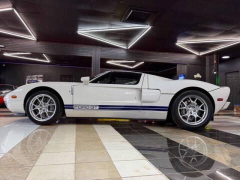 2005 Ford GT