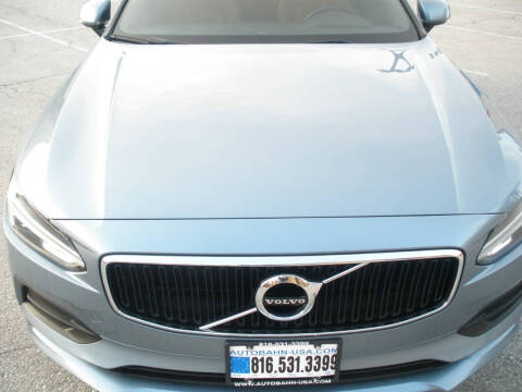 2018 Volvo S90 T5 Momentum