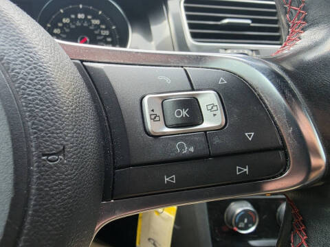 2015 Volkswagen Golf GTI SE