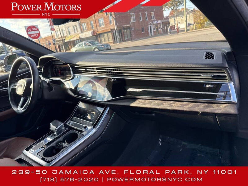 2021 Audi Q8 quattro Premium Plus 55 TFSI