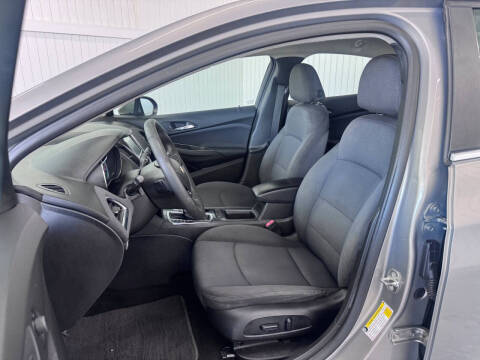 2018 Chevrolet Cruze LT Auto