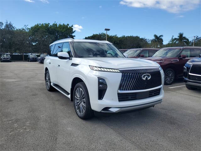 2026 Infiniti QX80 Luxe