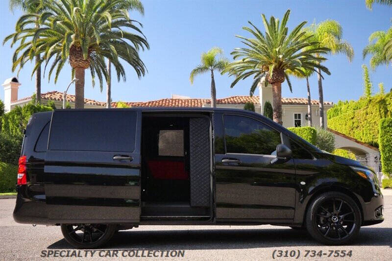 2018 Mercedes-Benz Metris Worker Passenger