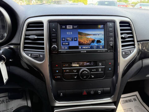 2012 Jeep Grand Cherokee Laredo