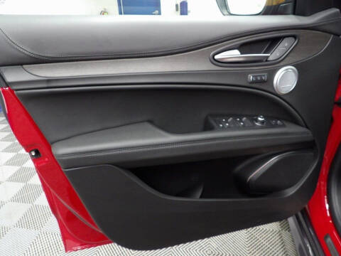 2023 Alfa Romeo Stelvio Ti