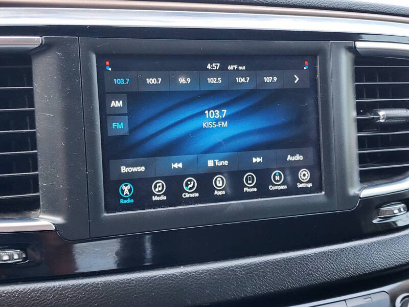 2018 Chrysler Pacifica LX