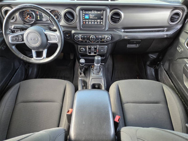 2020 Jeep Gladiator Sport