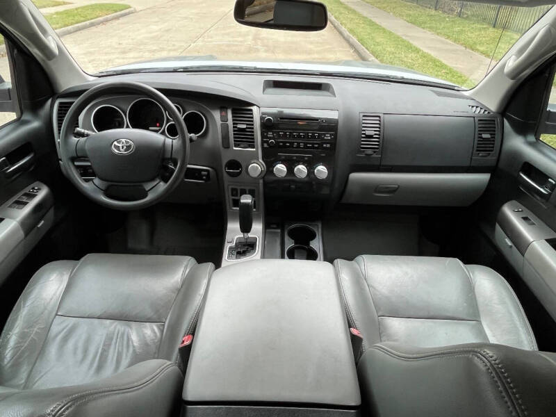 2011 Toyota Tundra Grade