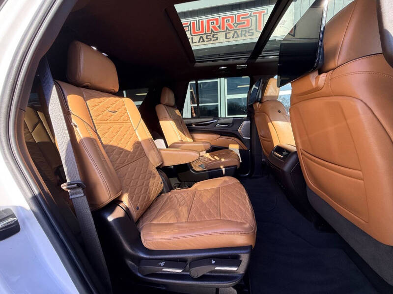 2021 Cadillac Escalade Sport