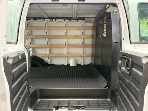 2025 GMC Savana 2500