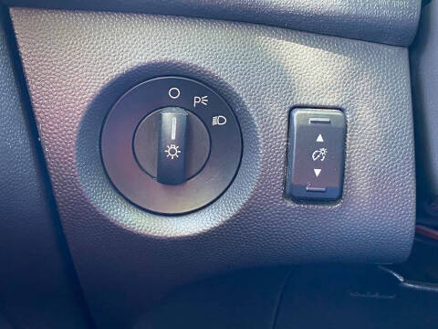 2011 Ford Fiesta SES