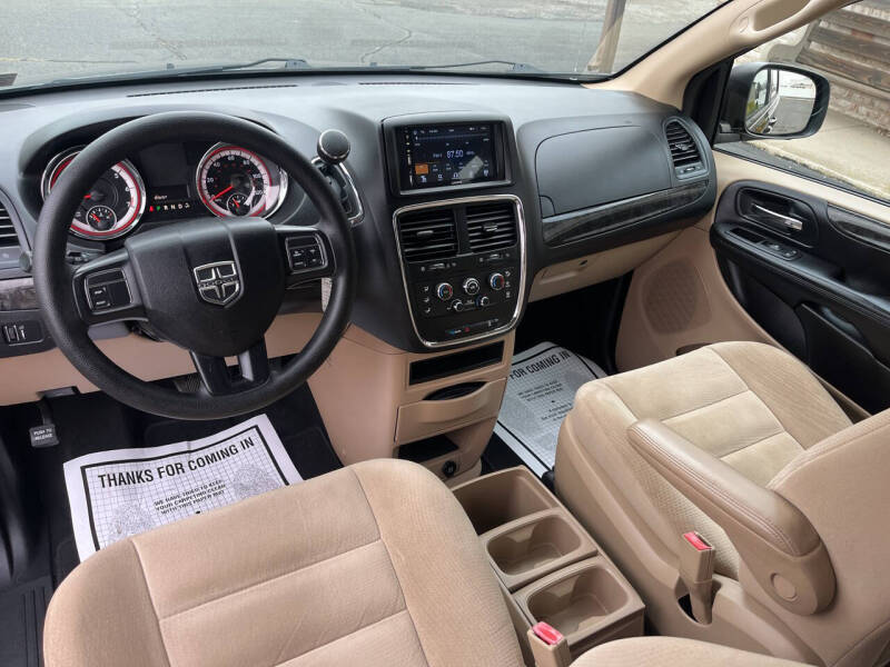 2014 Dodge Grand Caravan SE