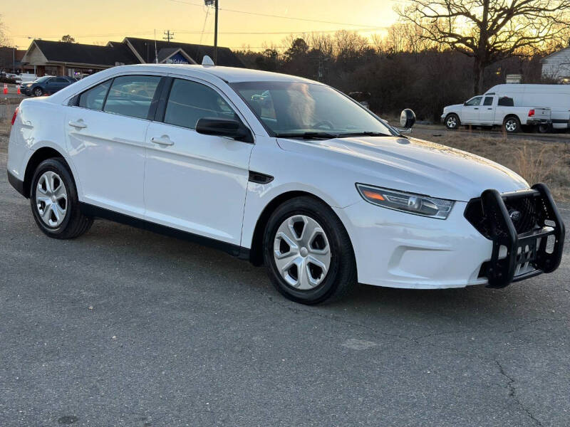 2018 Ford Taurus for sale at ECONO AUTO INC in Spotsylvania VA