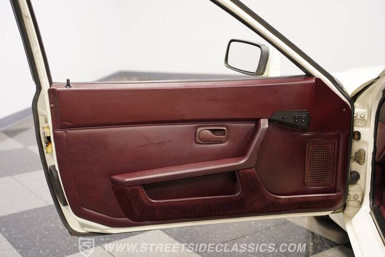 1985 Porsche 944