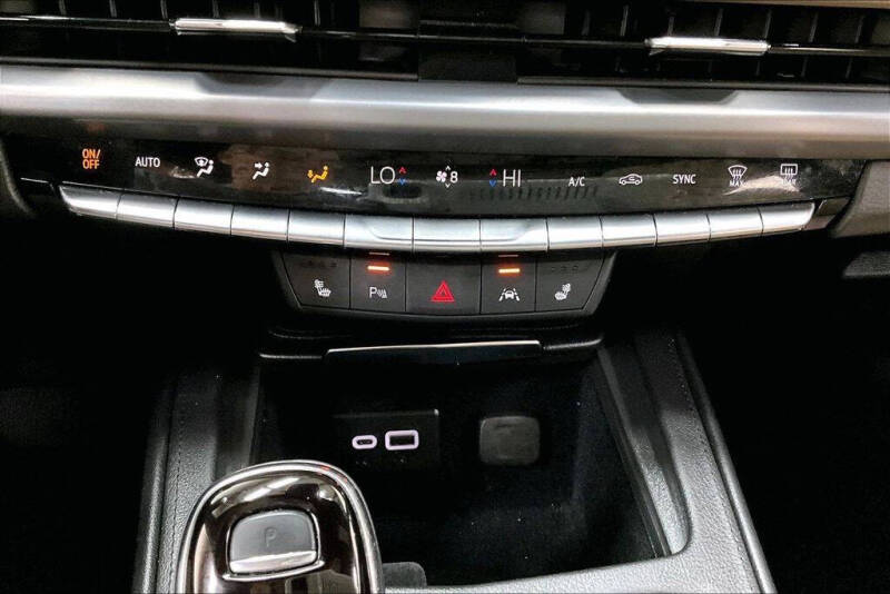 2024 Cadillac XT4 Luxury