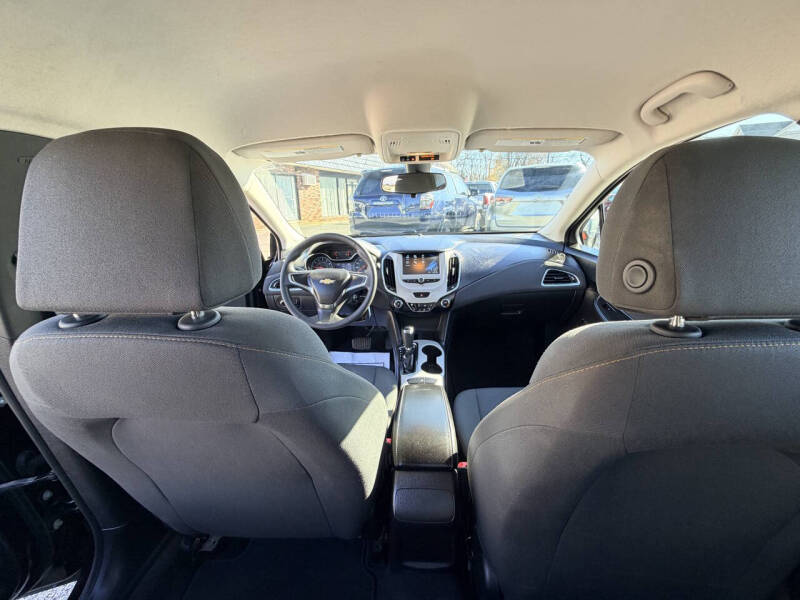 2018 Chevrolet Cruze LS Auto