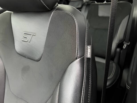 2022 Ford Edge ST