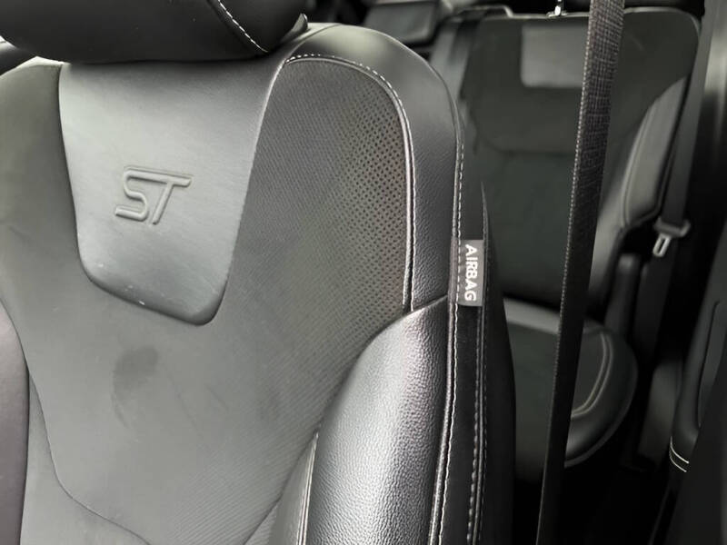 2022 Ford Edge ST