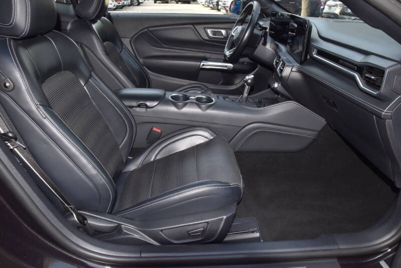 2024 Ford Mustang EcoBoost Premium