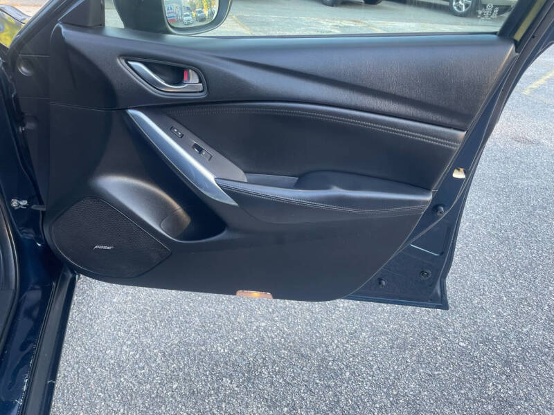 2015 Mazda MAZDA6 i Touring