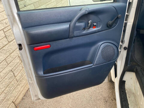 2000 Chevrolet Astro