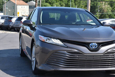 2018 Toyota Camry Hybrid XLE