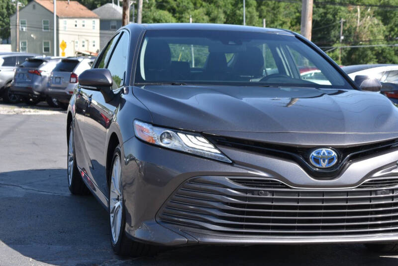 2018 Toyota Camry Hybrid XLE