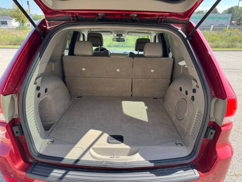 2011 Jeep Grand Cherokee Laredo