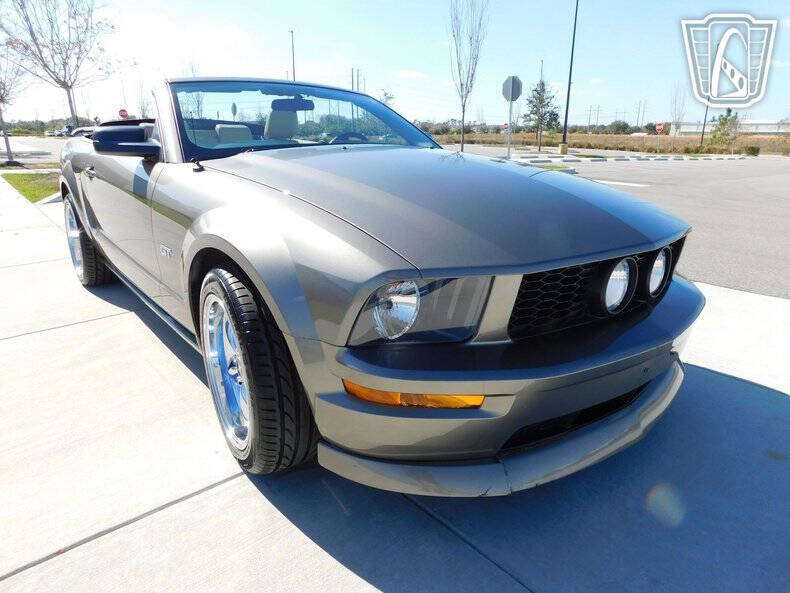 2005 Ford Mustang