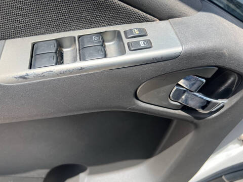 2005 Nissan Pathfinder SE