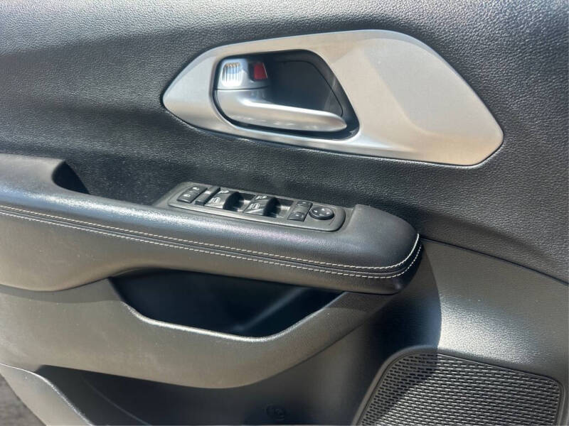 2018 Chrysler Pacifica Touring L Plus