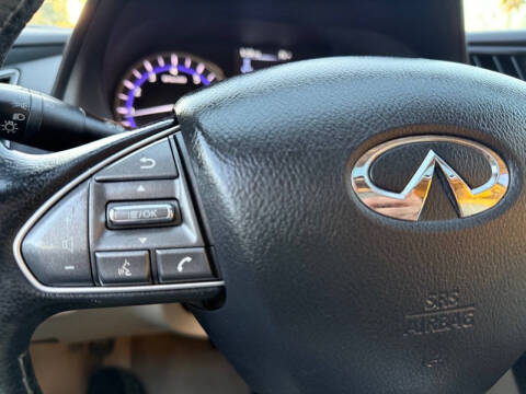 2017 Infiniti Q50 2.0T