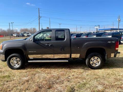 2010 GMC Sierra 2500HD for sale at Iowa Auto Sales, Inc in Sioux City IA