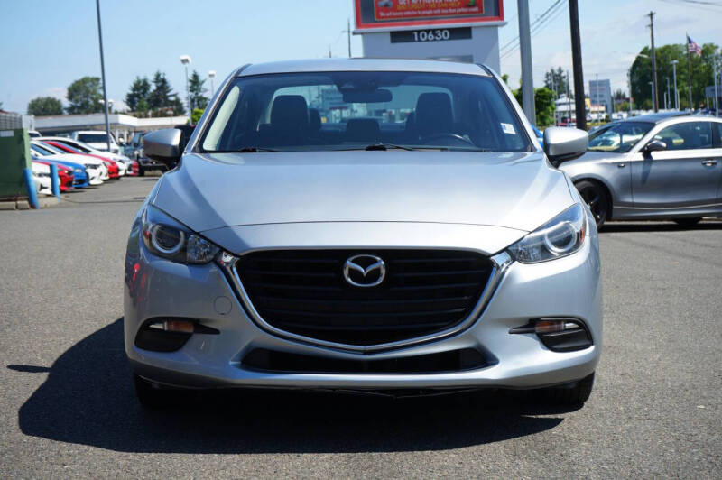 2018 Mazda MAZDA3 Touring