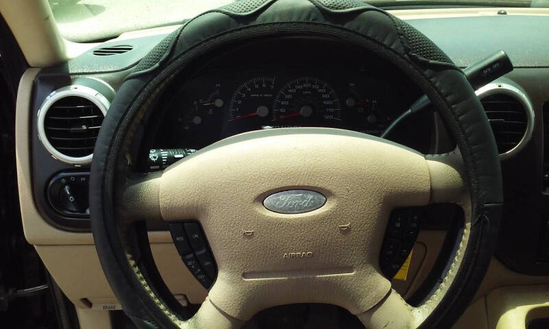 2004 Ford Expedition Eddie Bauer