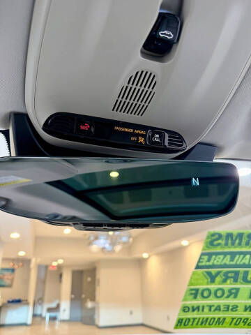 2018 Volvo XC90 T5 Momentum 7-Passenger