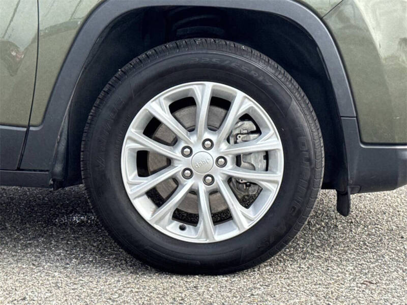 2019 Jeep Cherokee Latitude