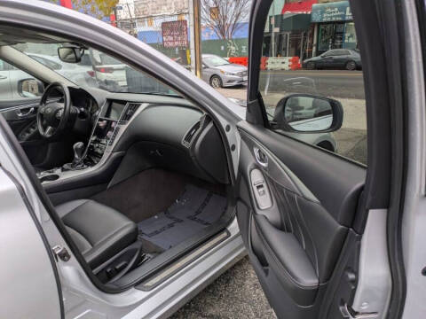 2017 Infiniti Q50 2.0T Premium