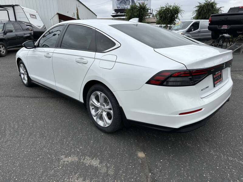 2024 Honda Accord LX