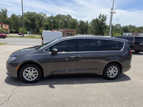 2017 Chrysler Pacifica Touring