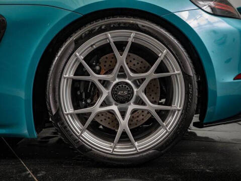 2024 Porsche 718 Cayman GT4 RS