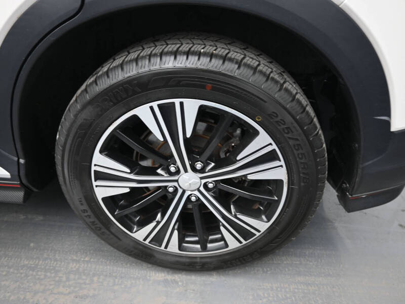 2019 Mitsubishi Eclipse Cross SE